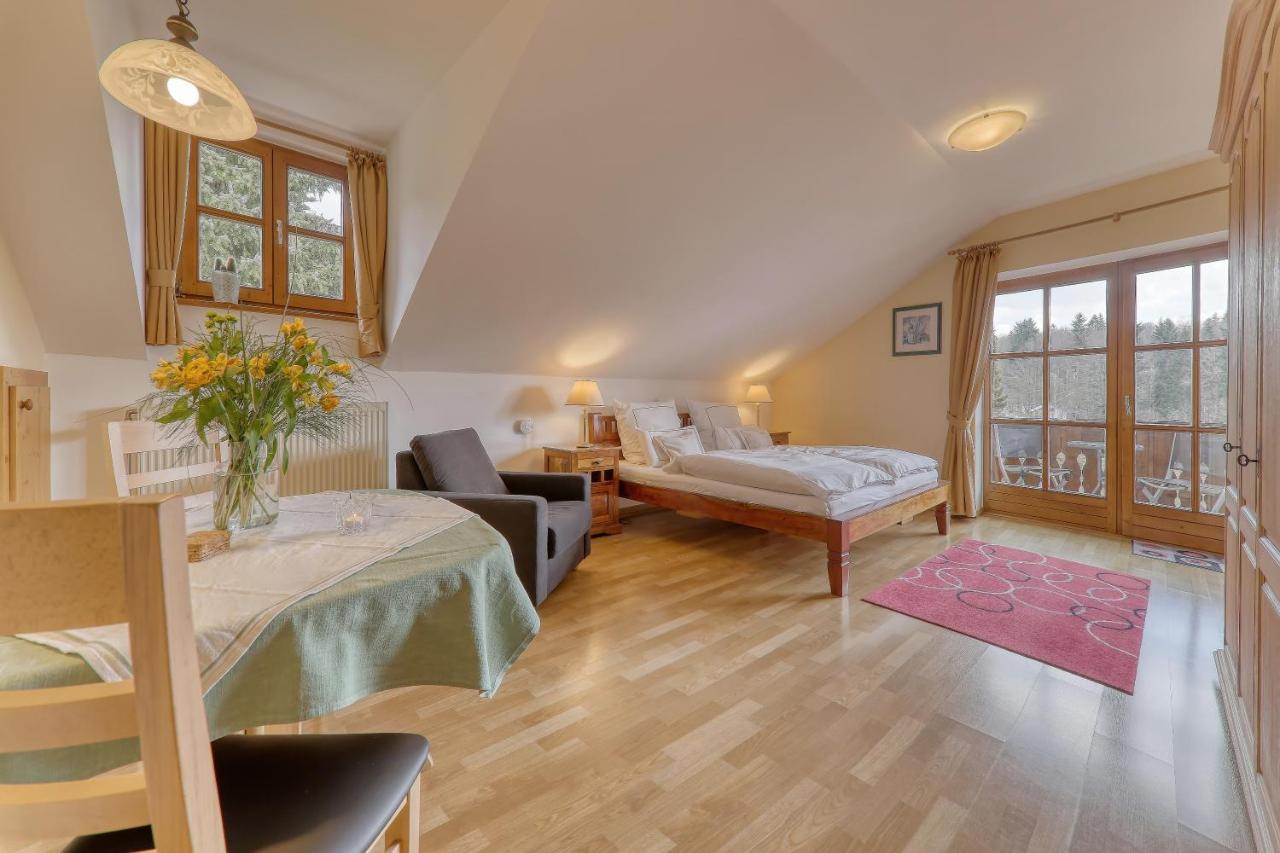 Haus Jaegerfleck, Ihre Ferienwohnungen Am Nationalpark Bayerischer Wald شبيغيلاو المظهر الخارجي الصورة