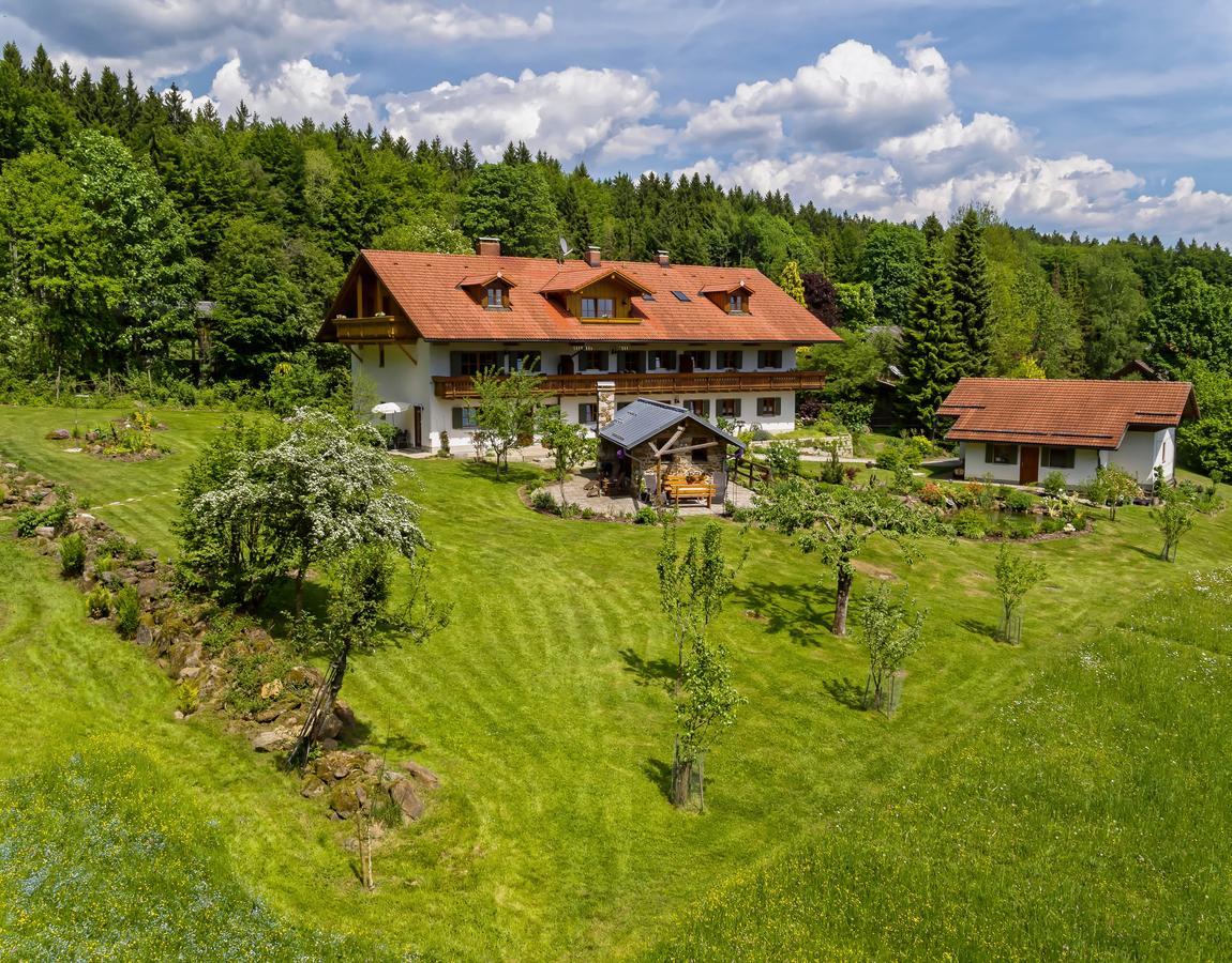 Haus Jaegerfleck, Ihre Ferienwohnungen Am Nationalpark Bayerischer Wald شبيغيلاو المظهر الخارجي الصورة